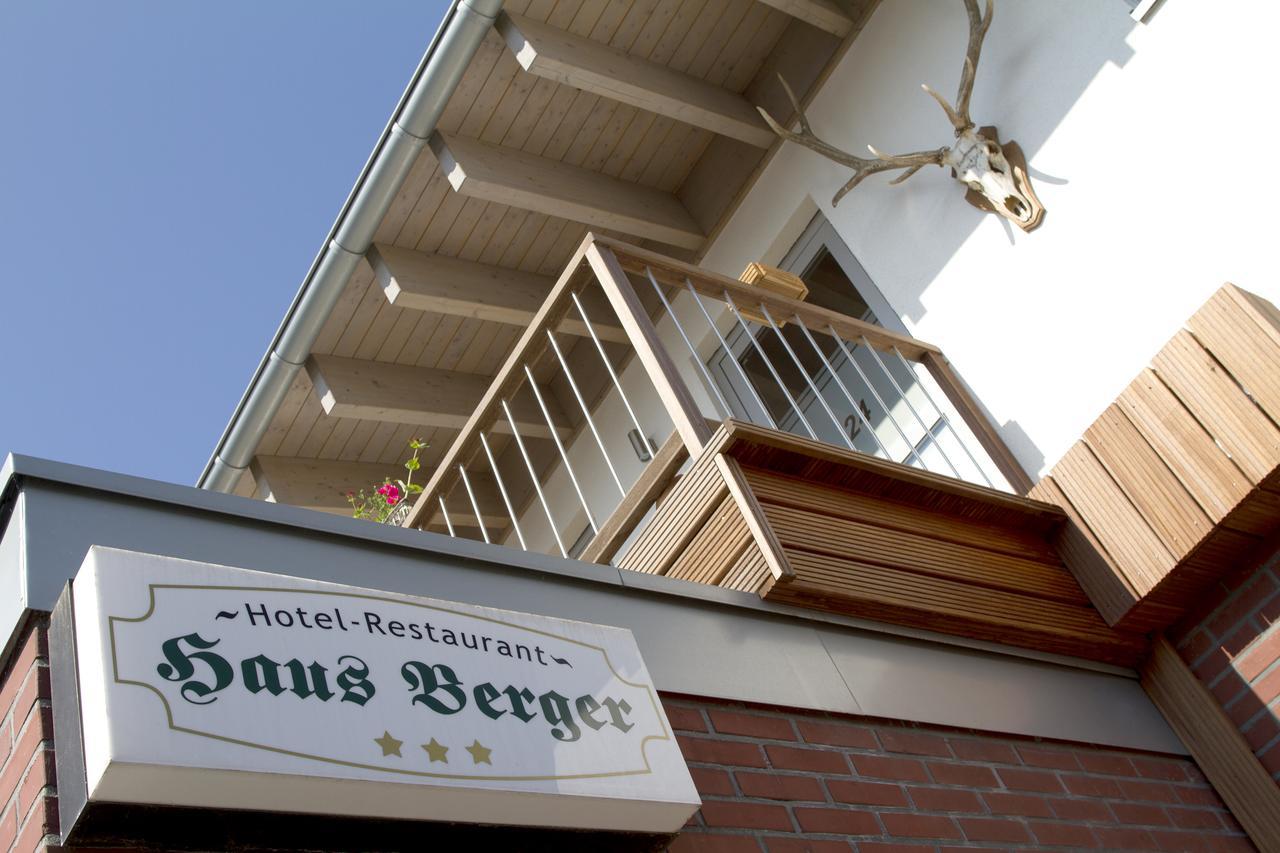 Hotel-Restaurant-Haus Berger Viersen Esterno foto